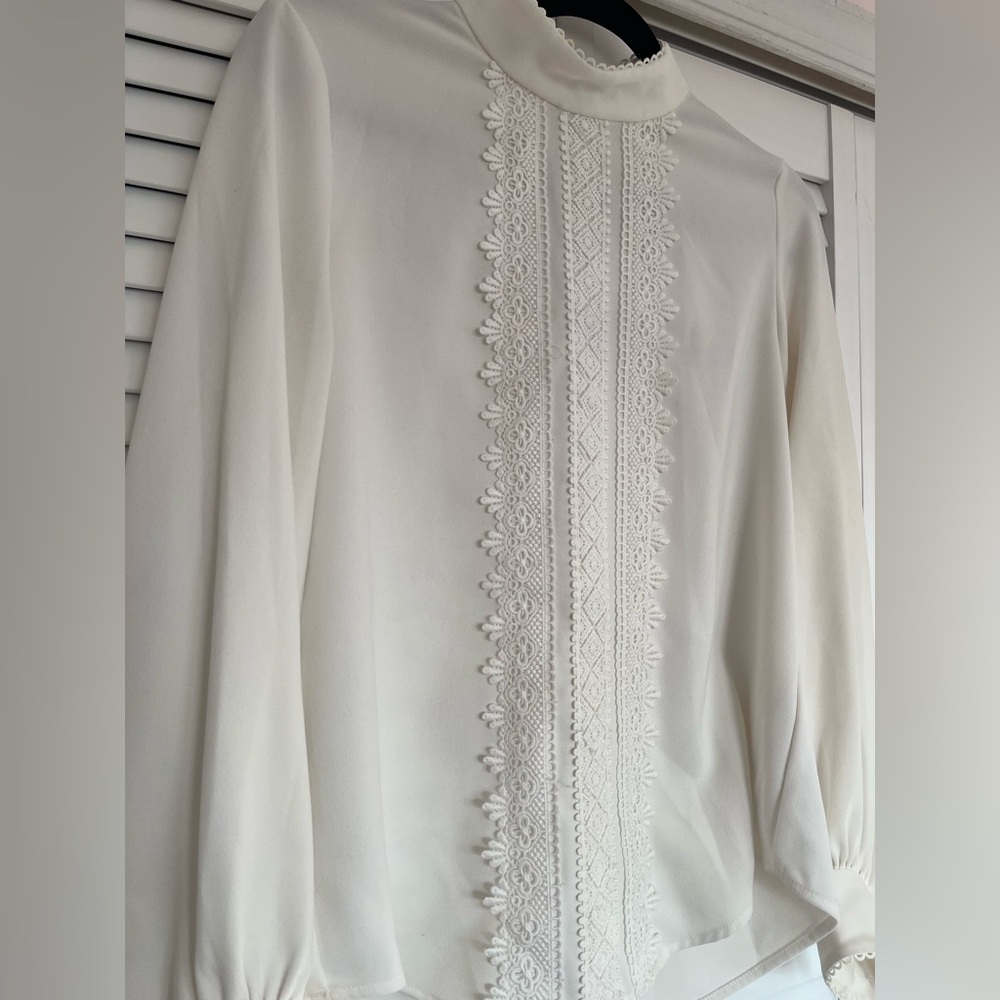 Elegant White Lace Blouse
